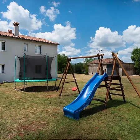 Slivari Holiday home *